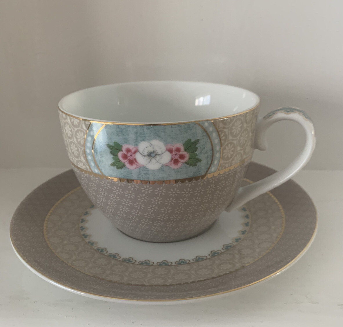 PiP Studio “Blushing Birds” Teacup & Saucer - Khaki (NEW)