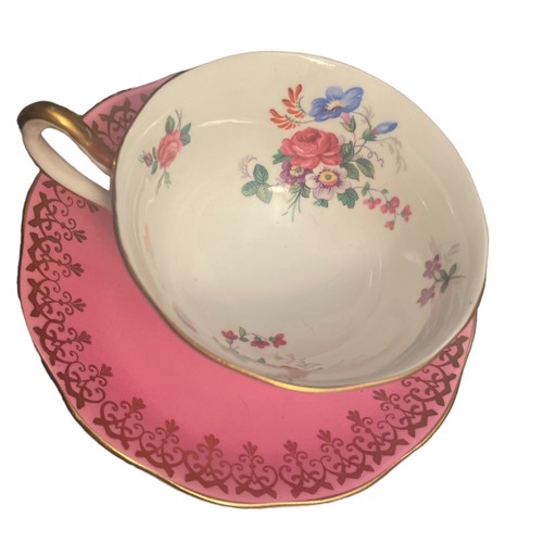 Raro Royal Albert Pompodour rosa y dorado filigrana y taza de té floral y platillo - Imagen 4 de 13