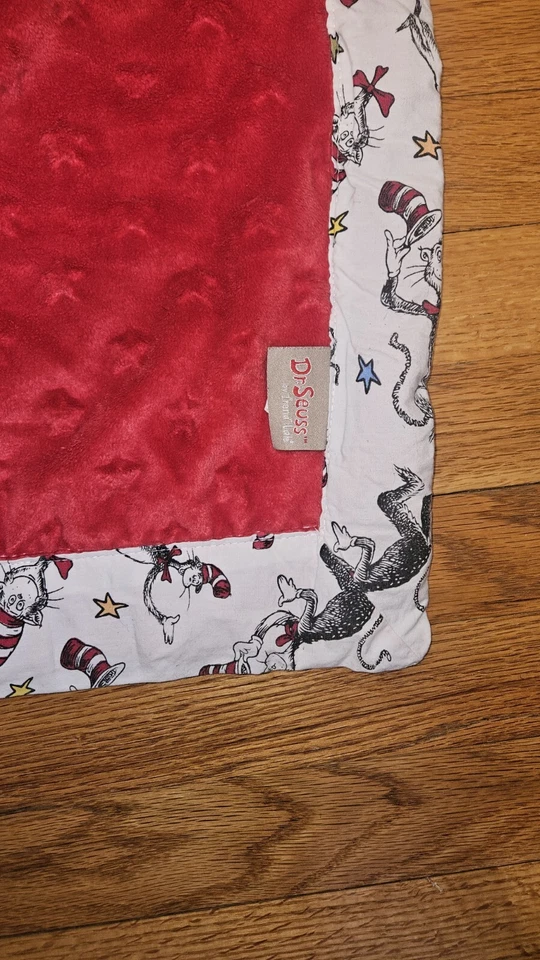 TREND LAB Dr. Seuss EL GATO en el SOMBRERO Cuna Bebé Manta Rojo Minky Foto 2 de 4