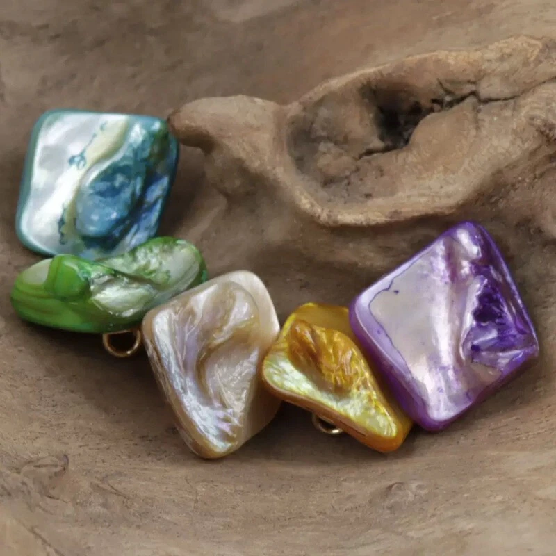 10pcs Natural Shell Shank Button Irregular Garment DIY Sewing Craft 16-23mm - Image 2 of 4