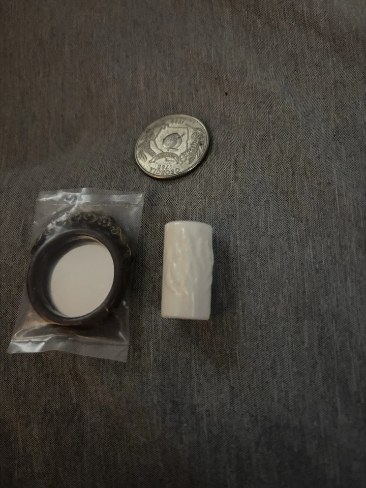 Vintage Miniature Dollhouse Mirror and Textured Vase 1:12 - Image 2 of 3