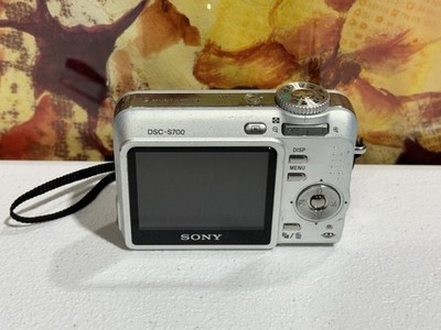 Sony Cyber-Shot DSC-S700 7.2MP Digital Camera For Parts Or Repair