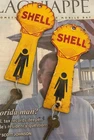 SHELL MOTOR OIL PORCELAIN SERVICE STATION RESTROOM KEY FOBS VINTAGE NICE KEYS