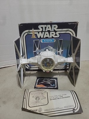 White Imperial Tie Fighter Star Wars 1978 Working light No Sound, W/ Box Kenner