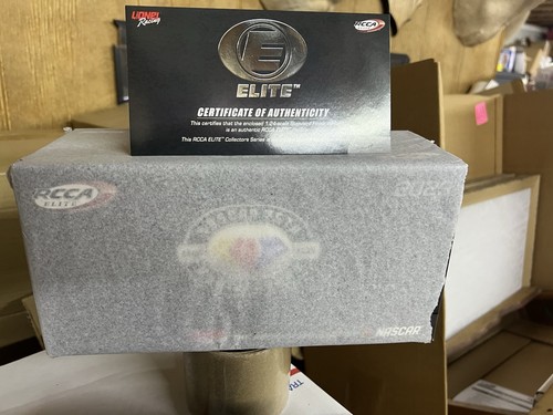 Autographed Shane Van Gisbergen #91 2023 TH Chicago Street RWV 1/24 RCCA Elite - Picture 4 of 10