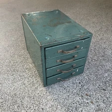 Vintage Wards Master Quality 4 Drawer Metal Tool Cabinet Small Parts Storage
