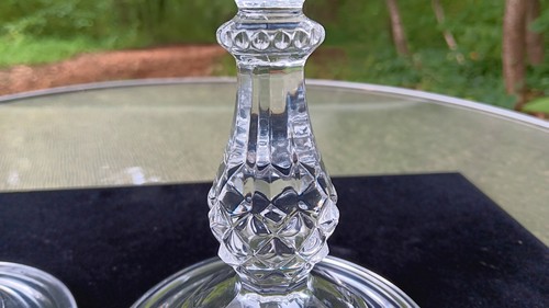 Par (2) hermosos candelabros de vidrio transparente - Imagen 9 de 10