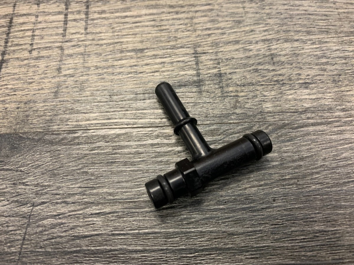 Kawasaki ZX10R ZX6R Ninja OEM Top Feel Fuel Injector Pipe Joint