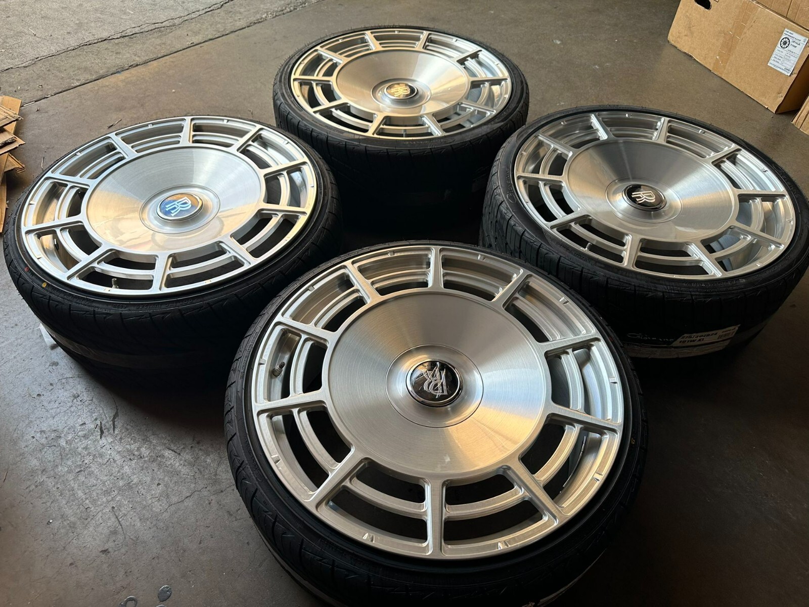 24” Forged Silver Brushed Wheels fit Rolls Royce Ghost Cullinan Range Rover New
