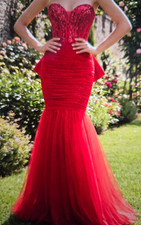 Beautiful Red Prom dress size 0 red