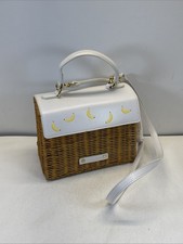 Modern Picnic Lunch bag White Wicker Bananas