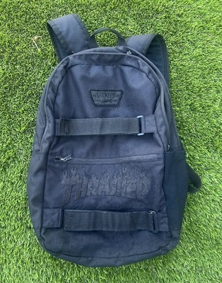 VANS × THRASHER Magazine Backpack Black Bag 4 Zippers Pockets Laptop VN0A2WNVO9B