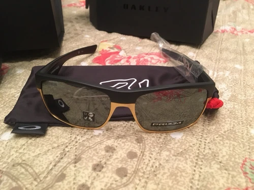 Oakley Twoface MotoGp Limited Edition Frogskins Holbrook Juliet Portal X Jacket