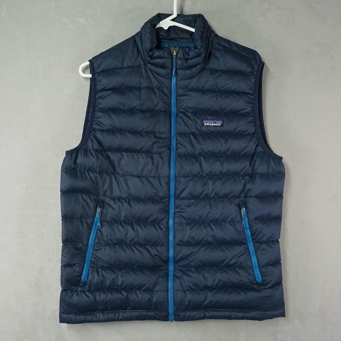 Patagonia Down Sweater Vest Mens M Blue Full Zip Puff Goose Insulated Outdoor
