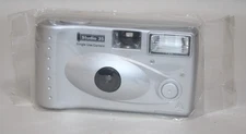 Studio 35 Single Use Camera with Flash 27 Exposures 35 mm SEALED