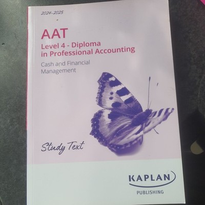 AAT Cash and Financial Management STUDY TEXT AQ2022