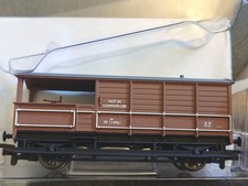 Bachmann OO Gauge 33-304 20 Ton Brake Van BR Brown