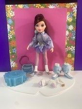 MUÑECAS BRATZ ICE CHAMPIONS DANA CON ACCESORIOS MGA VHTF MUÑECA COLECCIONISTA SUPERIOR