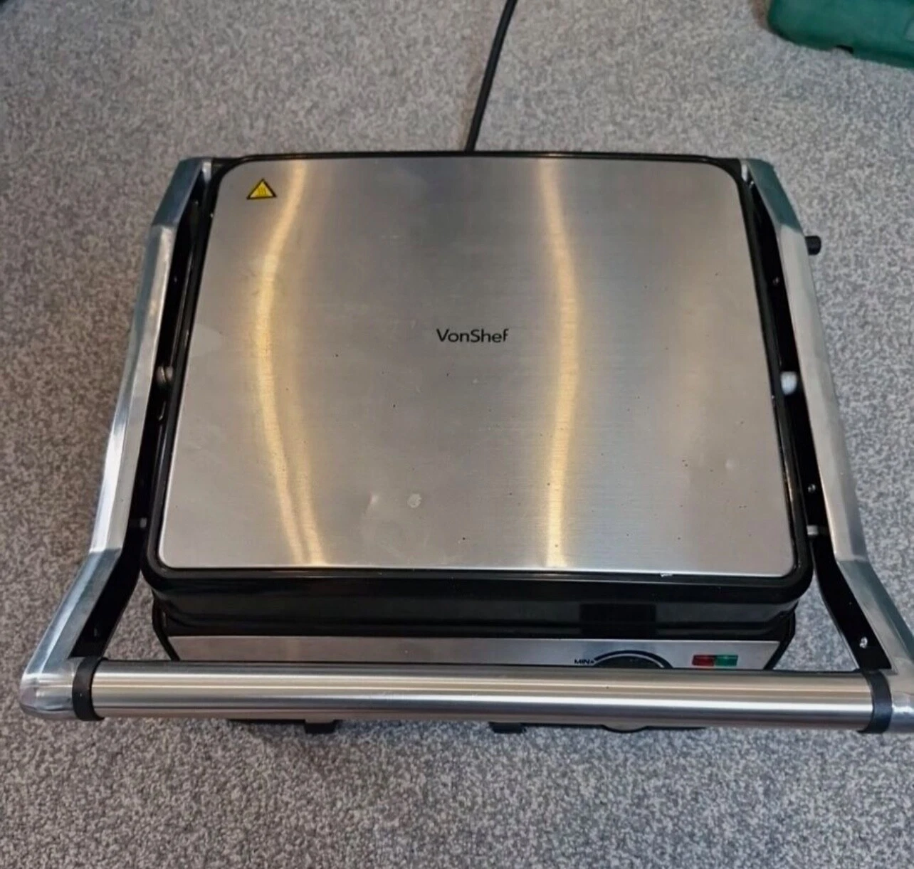VonShef Grill 2000W 4 Slice Detachable Food Panini Press Metal Bread not working