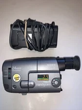 Sony Handycam CCD-TRV21 Video8 Camcorder Tape Playback Recorder Video Transfer
