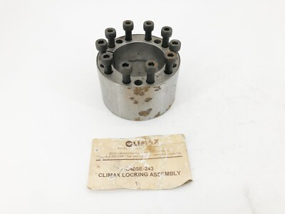 Climax C405E-243 Keyless Bushing 2.4375'' Bore 3.7402'' OD