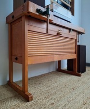 Établi vintage avec étaux, meuble de métier ancien