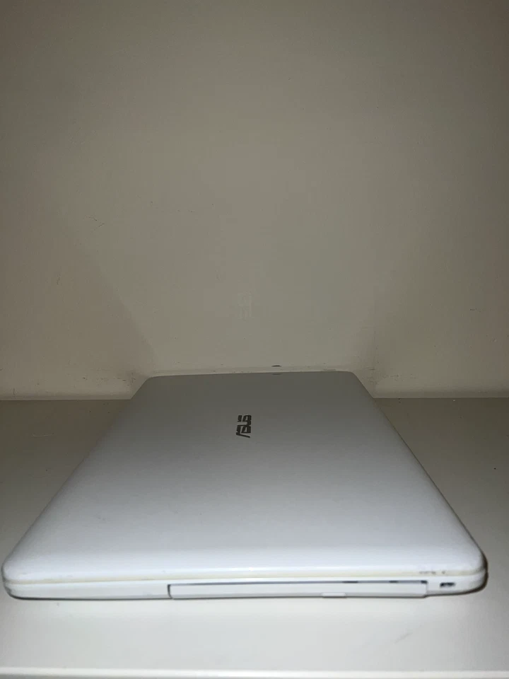 Ordinateur PC Portable ASUS X541U 15 pouces i3, 8 Go, SSD 500 Go - Photo 4/4