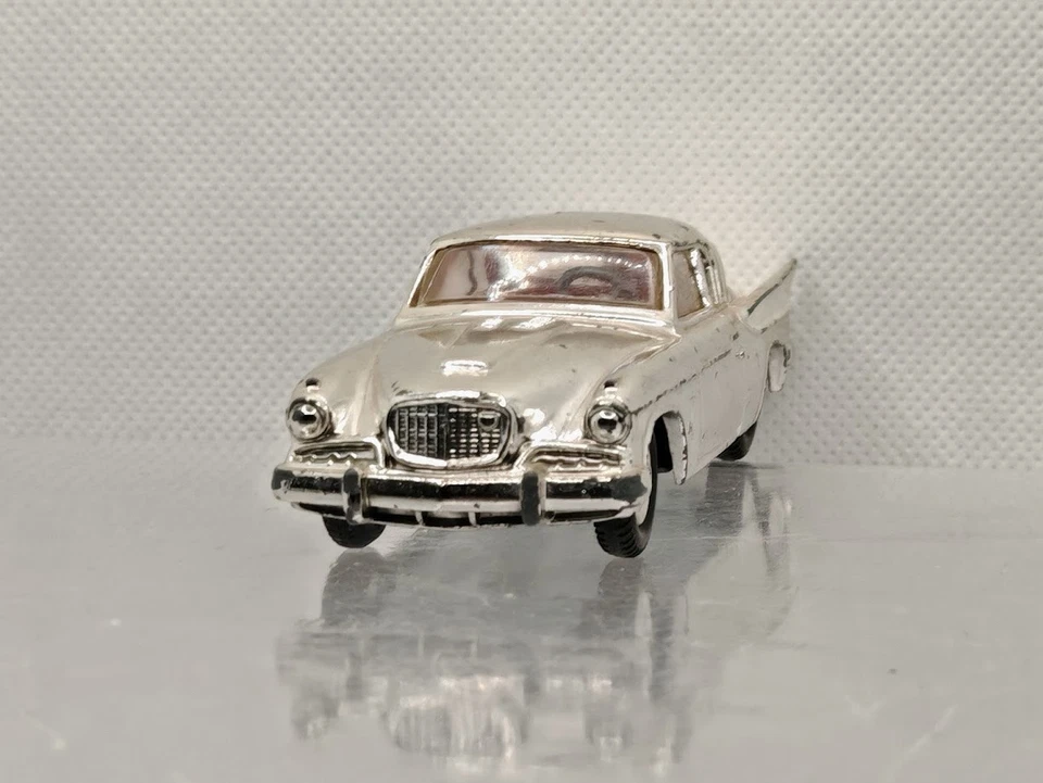 Old Corgi Toys Ref. 211S Studebaker Golden Hawk Chrome Original 1/49 - Image 2 of 4