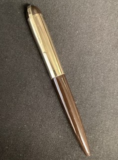 Eversharp “Skyline” Full Size Army Brown Vintage 1940’s Lever Fill Fine Nib 14k