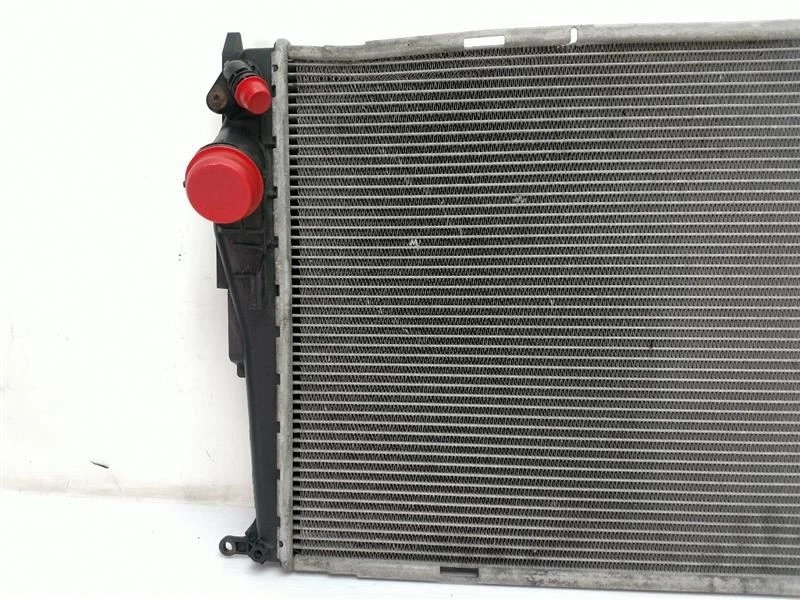 2010 BMW 335xi 335i Turbo E90 E92 Engine Radiator Automatic Transmission - Image 2 of 4