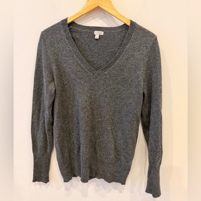 Halogen 100% Cashmere Gray V-Neck Sweater Women's Size L Soft Classic