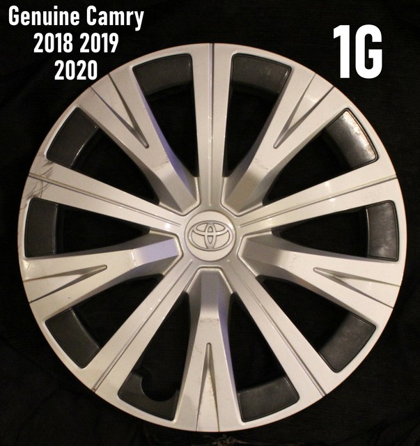 2010 Toyota Camry Le Hubcap Size
