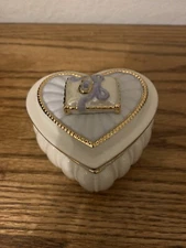 Lenox China Treasures Collection Lidded Porcelain Trivet Jar For Weddings