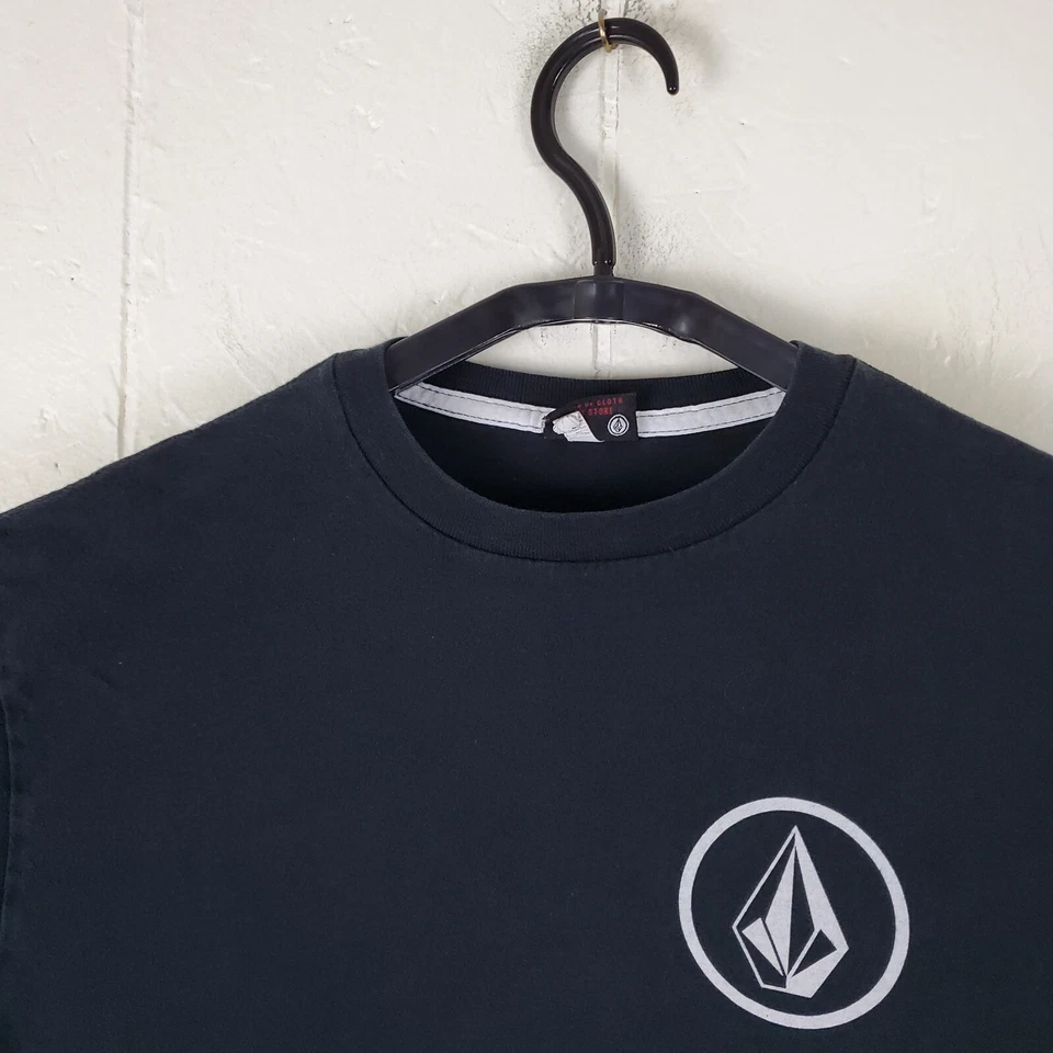 Camisa Pullover Volcom Niños Grande Negra Gráfica Cuello Redondo Manga Corta Elastizada Foto 3 de 4