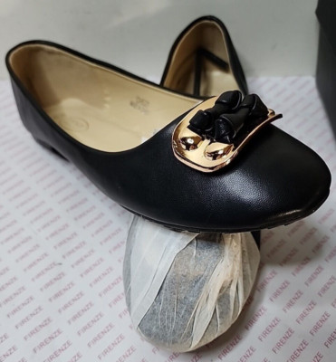 Firenze Black Gold Buckle Accent Style CH522 Women's Size EU 40 US Size 9 Flats