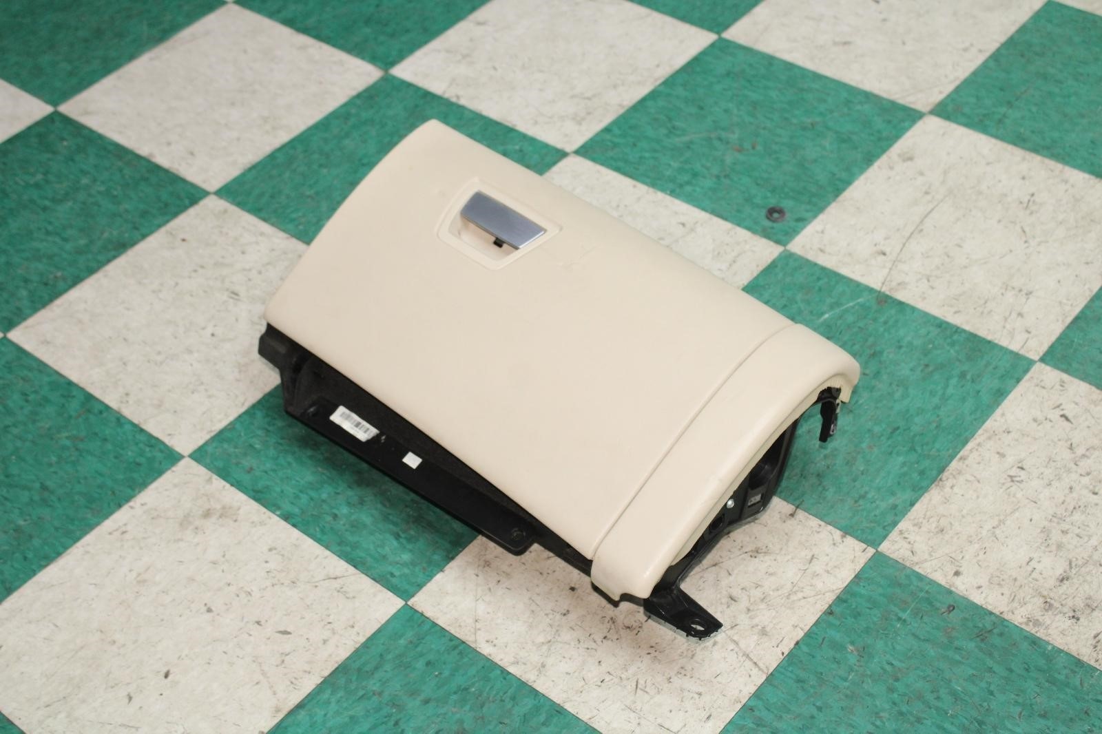 14-20 GHIBLI Cream RH Passenger Dash Glovebox Glove Box Compartment Factory OEM