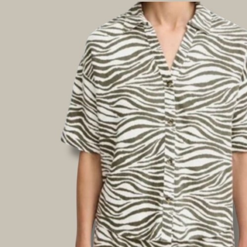 Shirt Short Sleeves Animal Print Womens Casual Relaxed Fit B.YOUNG Size 8-12 UK - Picture 6 of 21