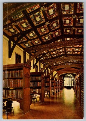 Postcard - Bodleian Library, Oxford, Duke Humphrey's Library, Looking West