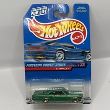 Hot Wheels 1999 Pinstripe Power Series #955 '65 Impala Mtflk Green w/ Gold WSPs