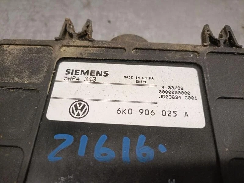 6K0906025A centralina motore per SEAT TOLEDO I (1L2) 1.6 1991 5315573 - Immagine 4 di 4