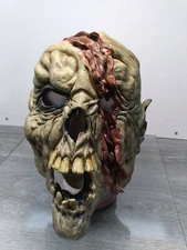 Halloween Vintage The Paper Magic Group Cut Face Head Beast Mask 2001
