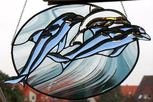 Bleiverglasung Fensterbild  Facetten- Delphin- Familie im Oval in Tiffany - Bild 12 von 15