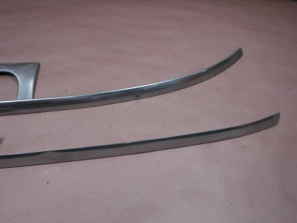 Jeep Grand Wagoneer FSJ 74-91 Parabrisas Acero Inoxidable Borde Cherokee Cromo Foto 3 de 4