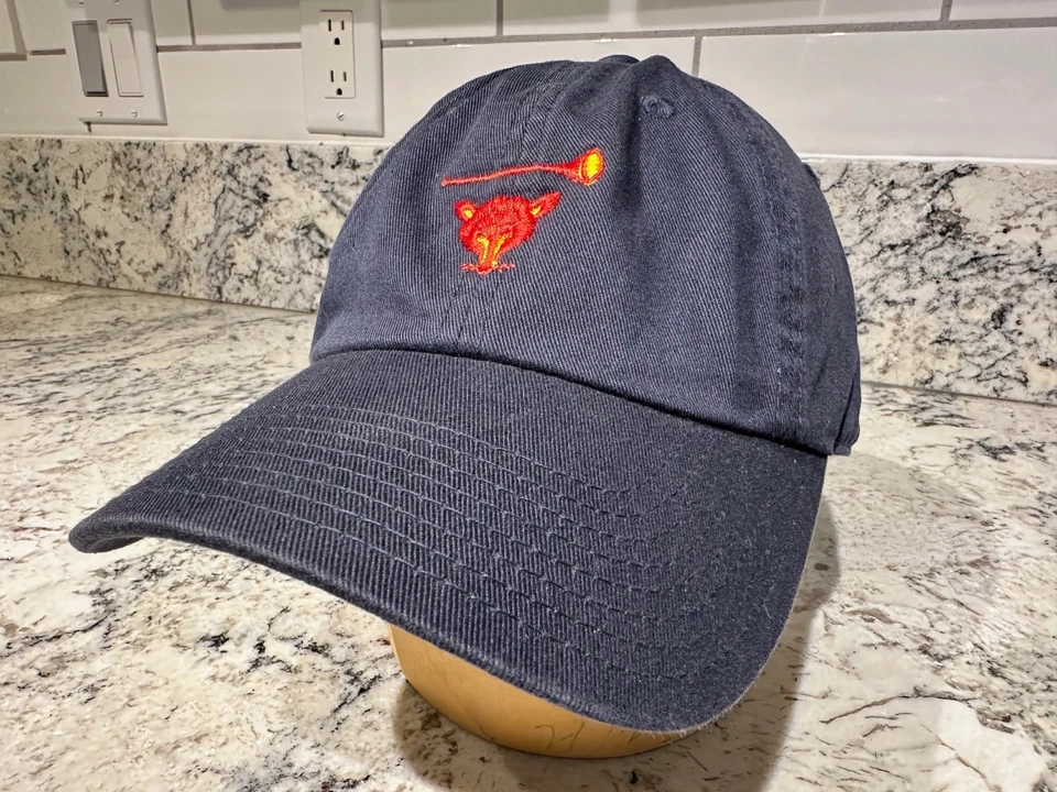 Chapéu de golfe masculino MYOPIA HUNT CLUB azul marinho aberto agulha americana top 100 taco excelente estado usado - Imagem 2 de 4