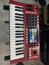Akai Professional MPC KEY 37 Standalone MPC Audio Production Keyboard