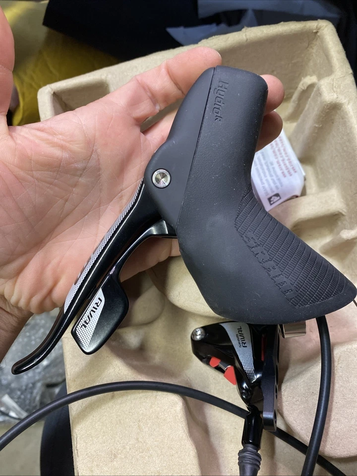 Sram Rival Hydraulic 11 speed Left Front Shifter And Brake (r49) - Image 3 of 4