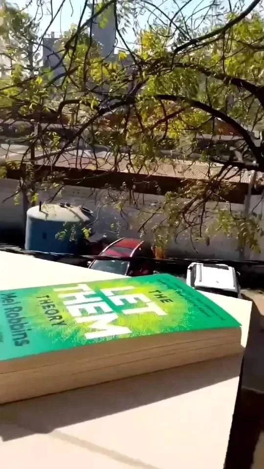 The Let Them Theory: A Life-Changing Tool That Millions of People uk item - Image 3 of 4