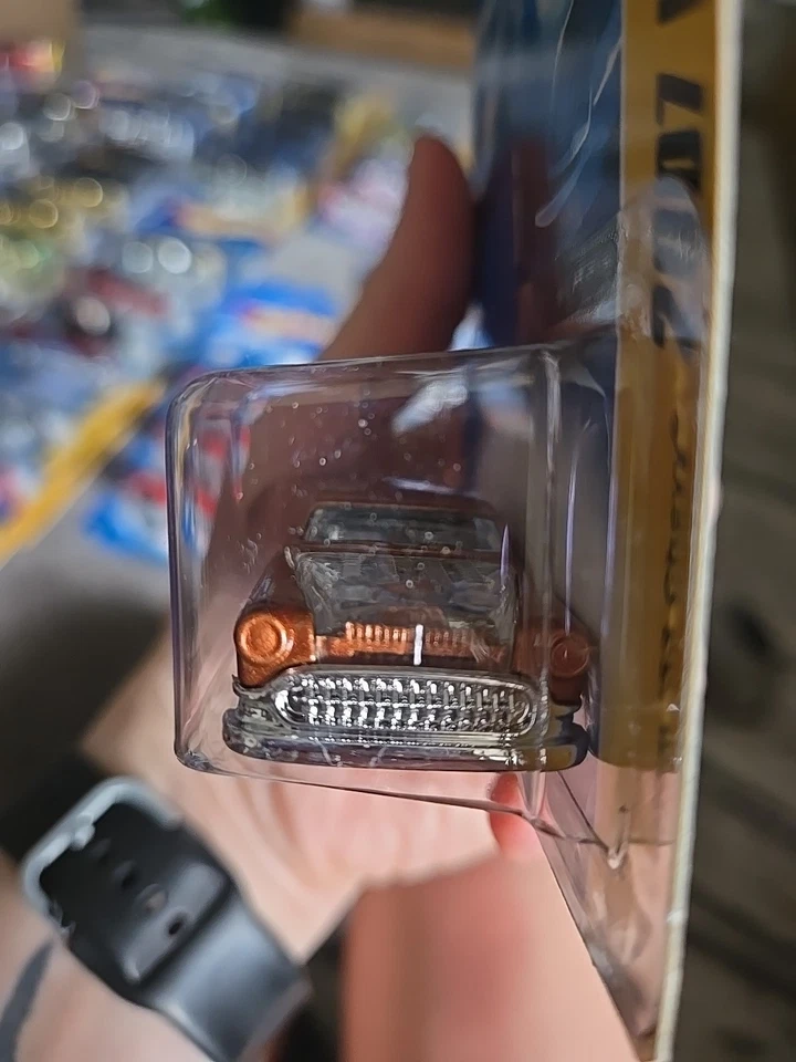 Hot Wheels 2007 New Models Copper Custom '53 Chevy Toy Car 034/180 - Image 4 of 4