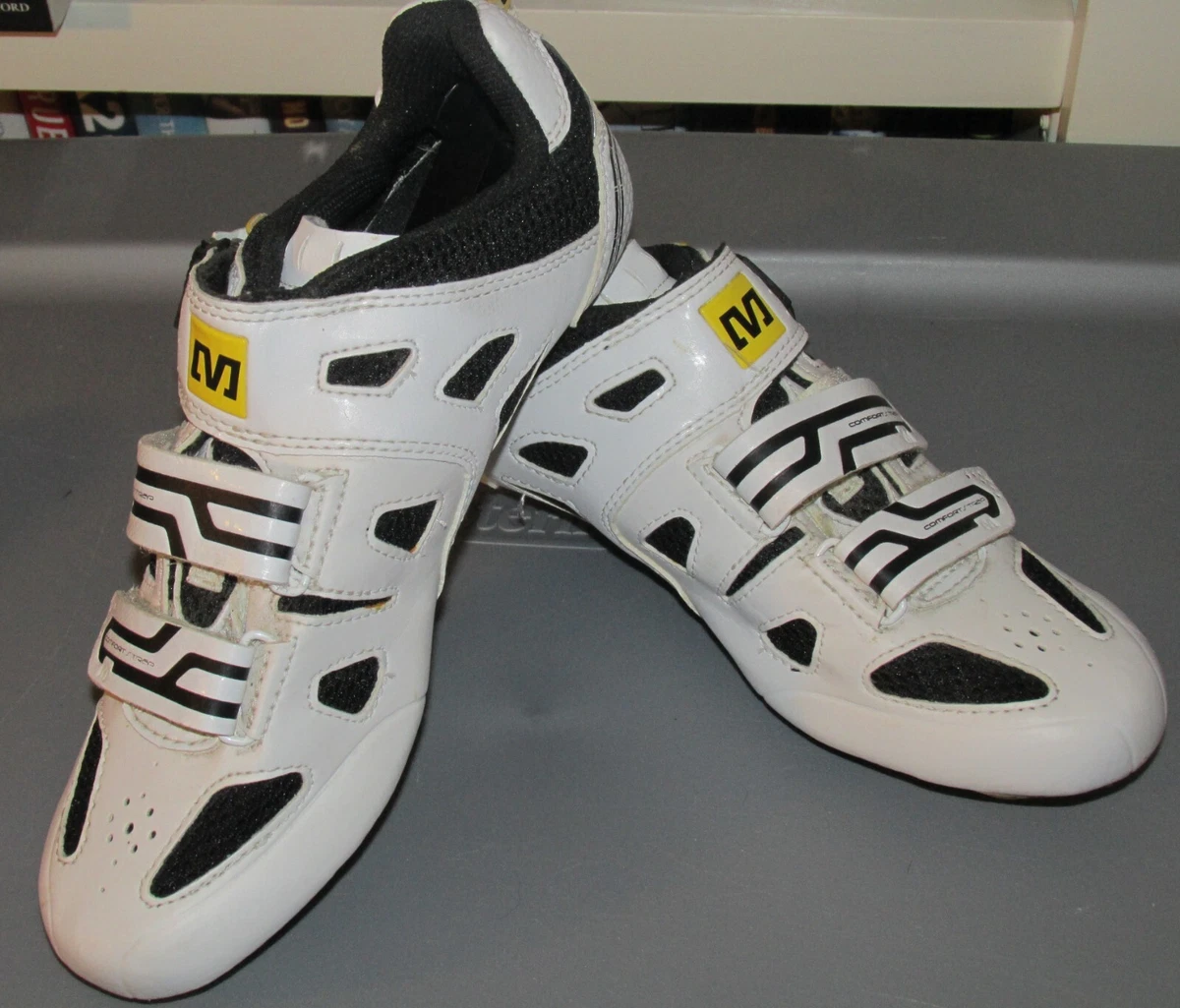 Aero cycling hotsell shoes