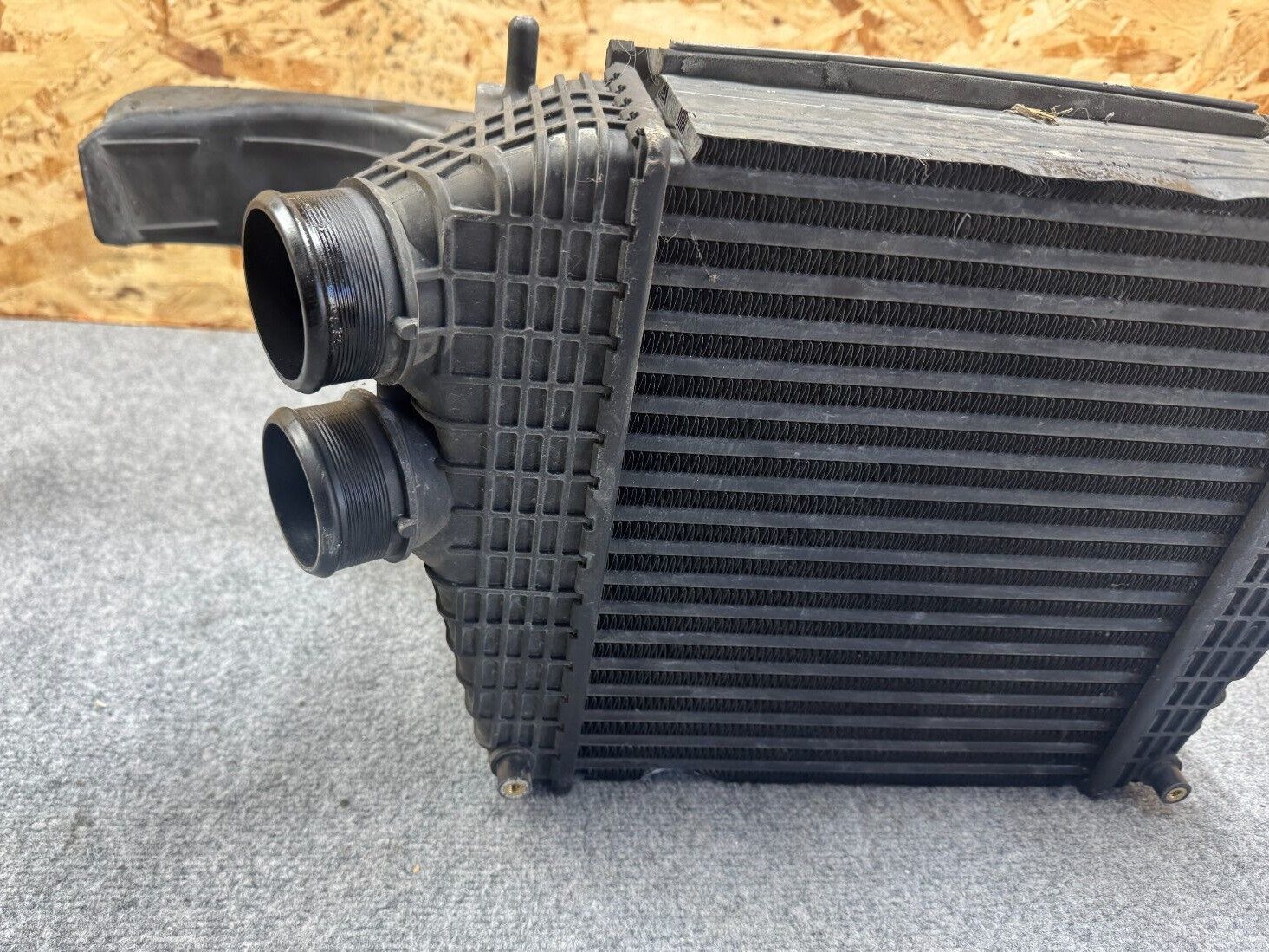 MASERATI GHIBLI M157 14-17 OEM LEFT LH TURBOCHARGER INTERCOOLER DUCT SHROUD 60K